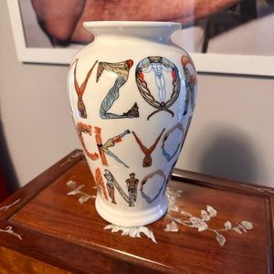 Supreme Alphabet Vase Brand New 100% Authentic